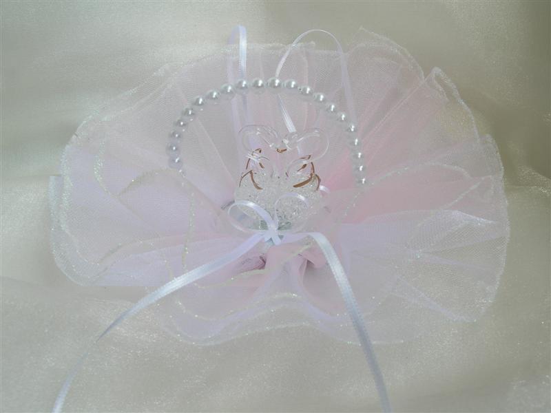 Кошничка за венчални халки 225