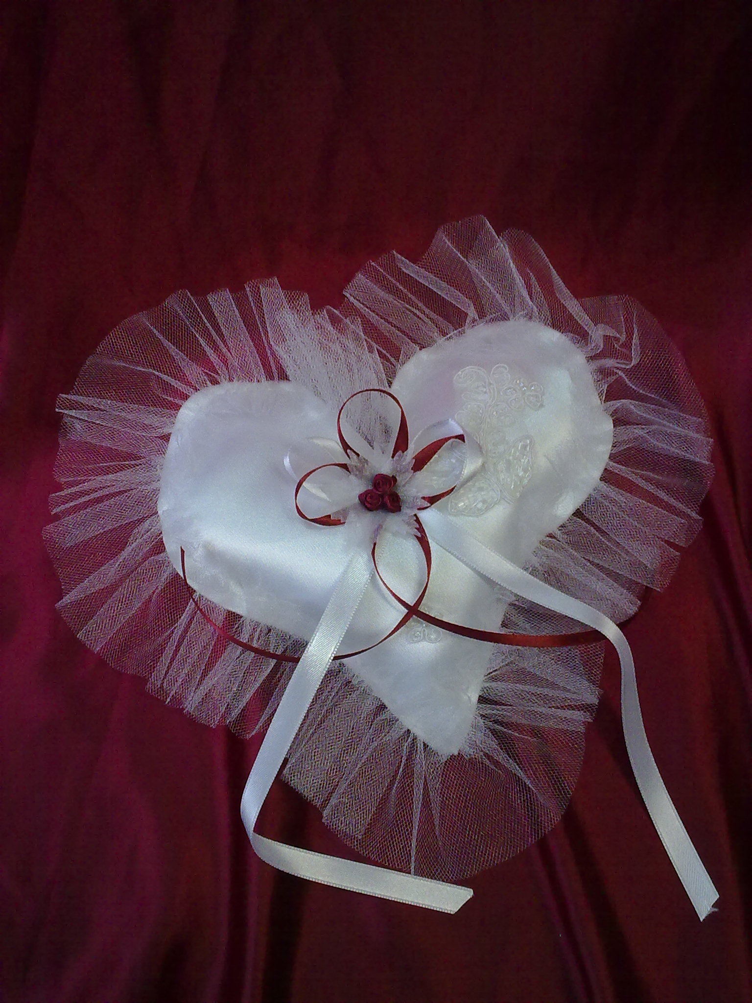 Възглавничкa за венчални халки 41